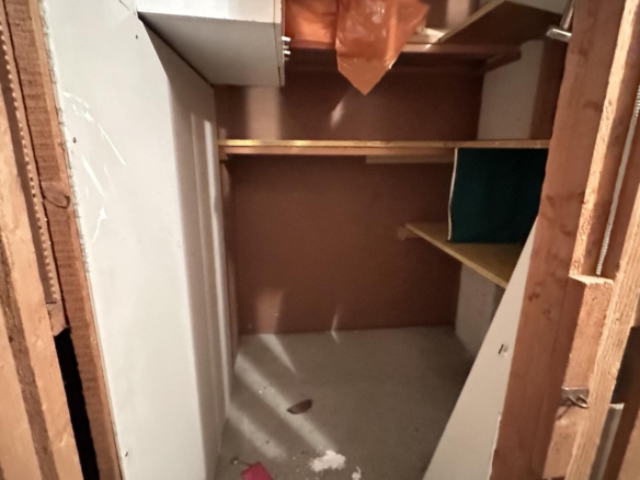 20251001_095713812_iOS