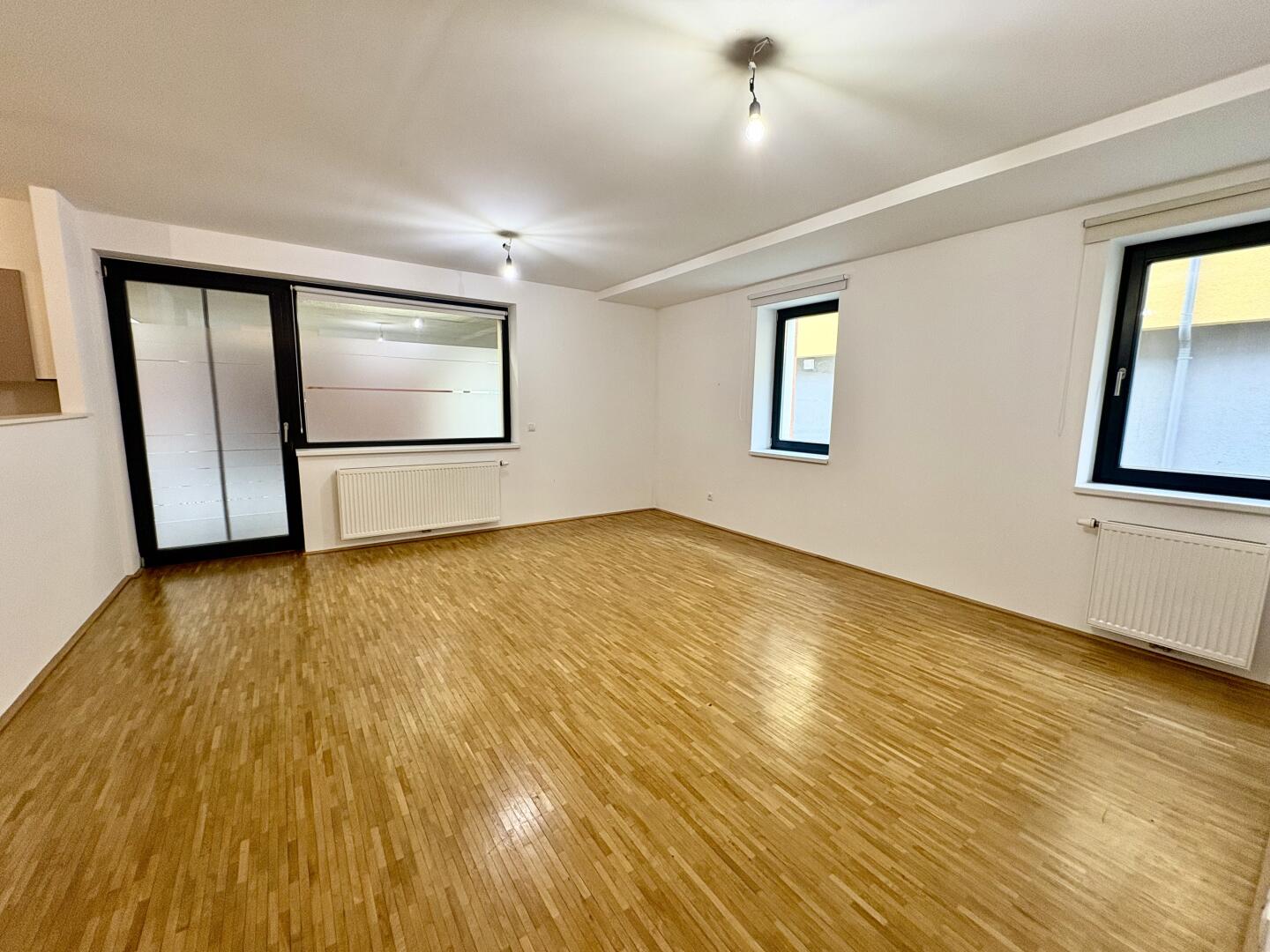 Wohnzimmer mit Ausgang auf die Terrasse Wohnzimmer mit Ausgang auf die Terrasse