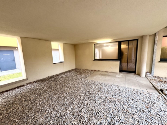 Überdachte Terasse- Garten