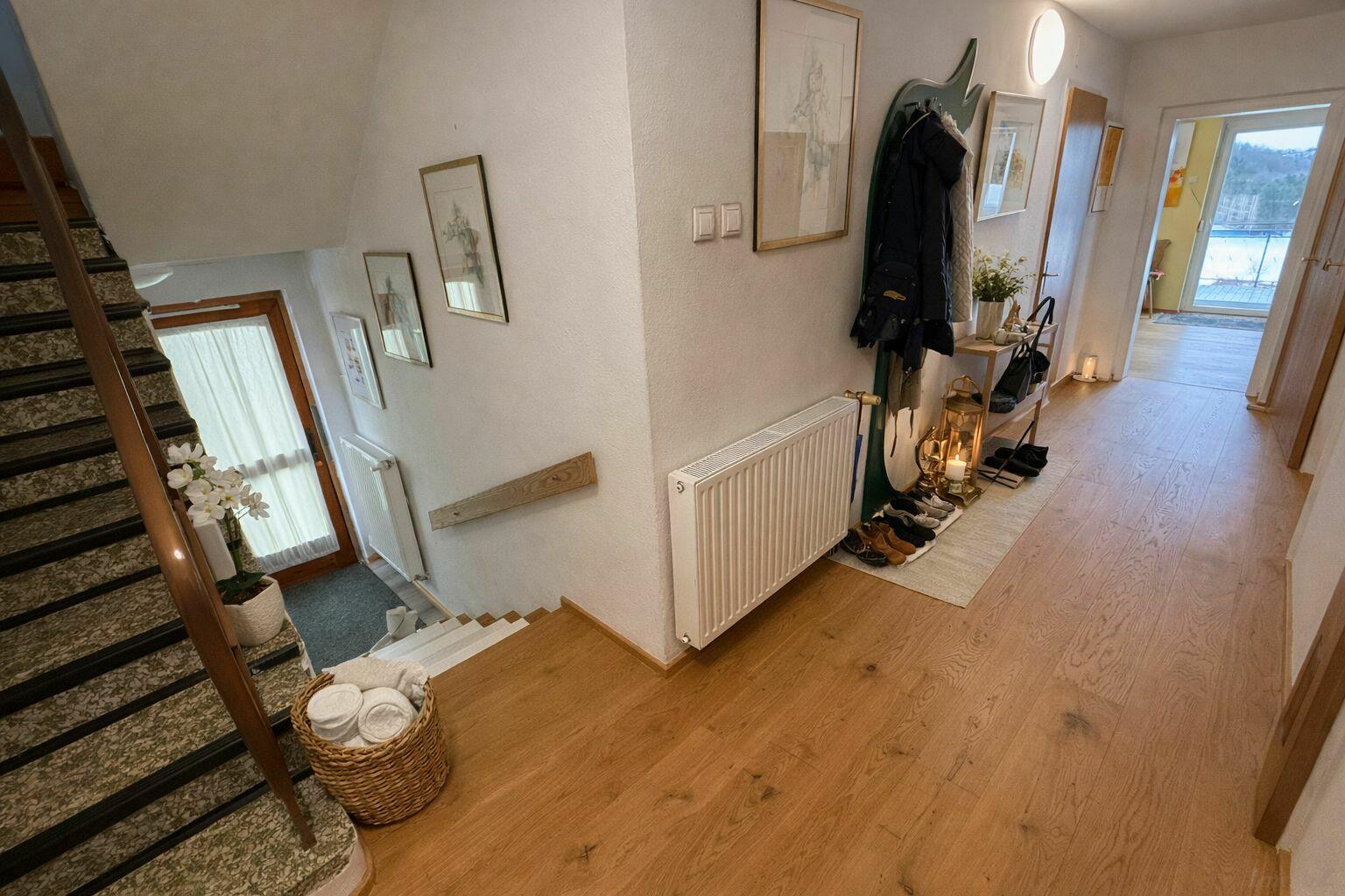 Flur, Deko KI-unterstützt