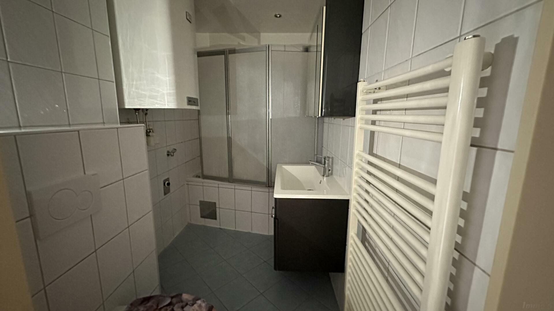 20251001_093302083_iOS